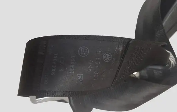 Volkswagen Golf V Middle seatbelt (rear) 602044500C 060908 1K0857740