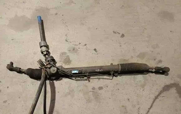 Volkswagen PASSAT B5 Steering rack 7852974358