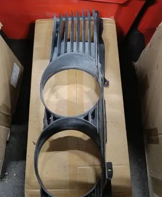 BMW 7 E32 Under headlight/headlamp trim 19384250 1938425