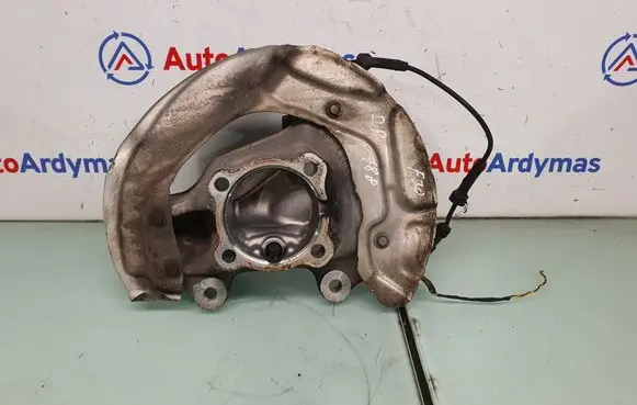 BMW 3 F30 F35 F31 Front wheel hub spindle knuckle 6792288 31216792288 6867736