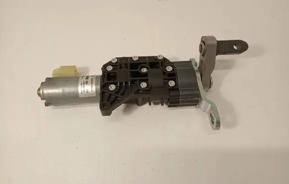 Audi A4 S4 B9 Tailgate/trunk/boot lift motor 8W9827852A 0390204156