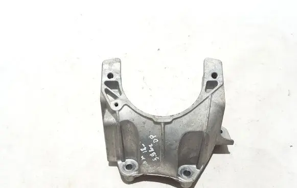 Porsche Panamera (971) Engine mount bracket 971199308