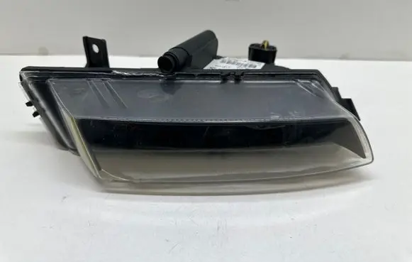 BMW 1 E81 E87 Front fog light 7181288