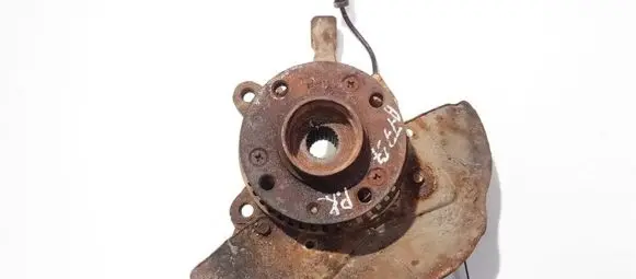 Volkswagen PASSAT B4 Front wheel hub