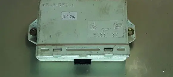 Alfa Romeo 156 Comfort/convenience module 60651187