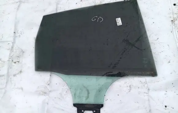 Rear door window glass
