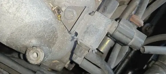 Nissan Murano Z50 Turbo solenoid valve K5T46673