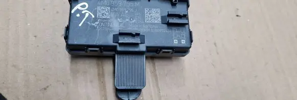 Audi A5 Door control unit/module 4M0959795M A2C7711440600 4M0959795J
