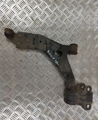 Ford Kuga II Front lower control arm/wishbone CV613A262AAA 1436212