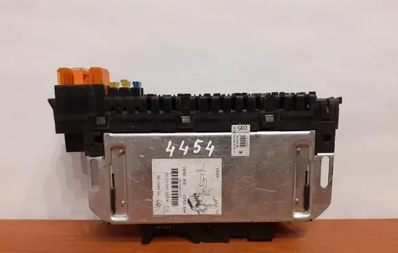 Mercedes-Benz S W220 Fuse box set 4454 0005404550