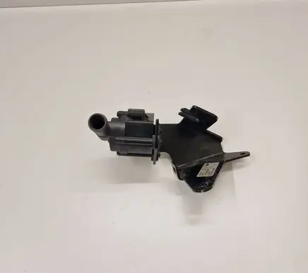 Jaguar F-Type Water pump JX538B500BB JX538B553BB