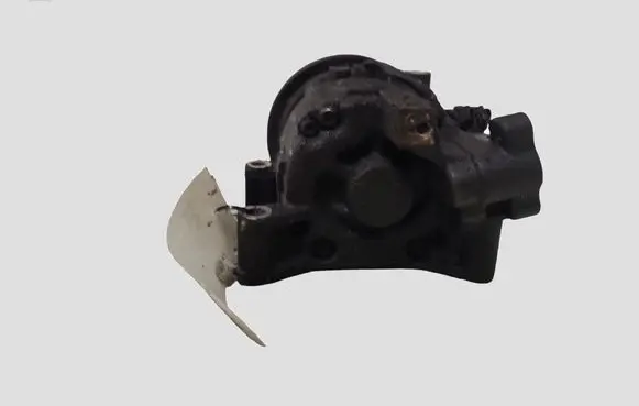 Nissan X-Trail T30 Air conditioning (A/C) compressor (pump)