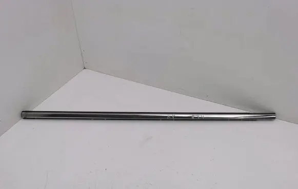 Front door glass trim molding