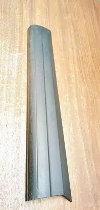 Volkswagen Tiguan Front door trim (molding) 5N0854939A