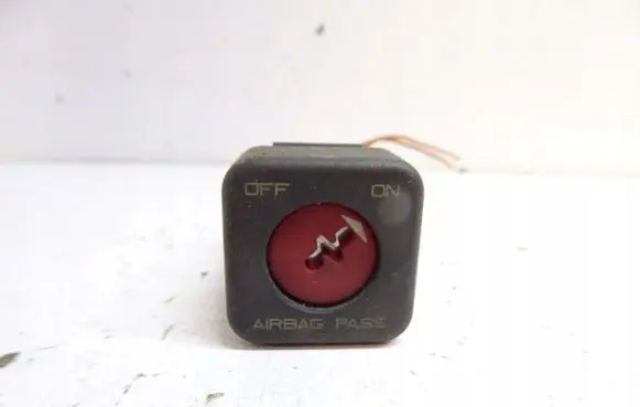 Citroen C5 Passenger airbag on/off switch 