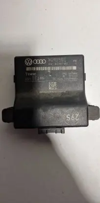 Volkswagen Golf IV Gateway control module 1K0907530E 0325 1K0907951