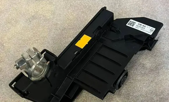 Audi A8 S8 D5 Battery relay fuse 4N0915459A