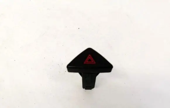 Volvo V70 Hazard light switch 9441045 01W154