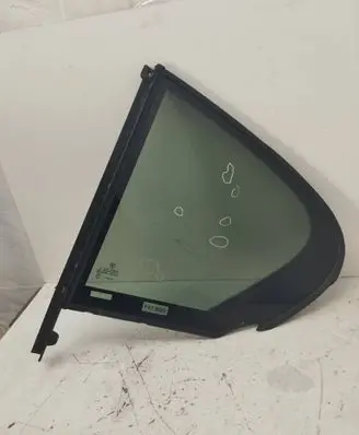 BMW 7 F01 F02 F03 F04 Rear vent window glass 7177655 16027610DE