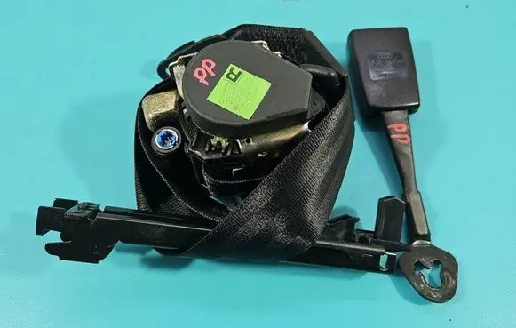 Audi A4 S4 B6 8E 8H Front seatbelt 8E0857705B IMPRK1447233