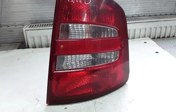Skoda Fabia Mk1 (6Y) Rear/tail lights 6Y9945112