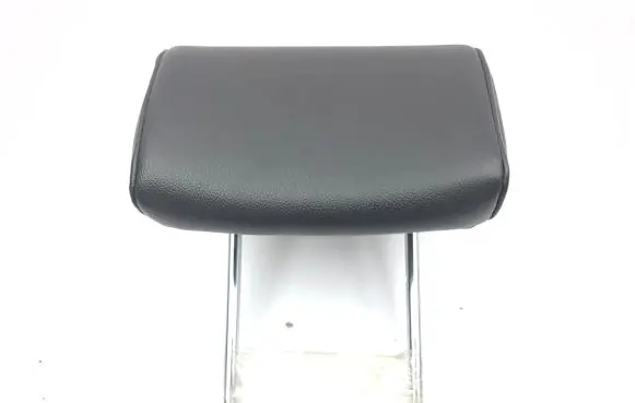 Hyundai i30 Rear seat headrest 