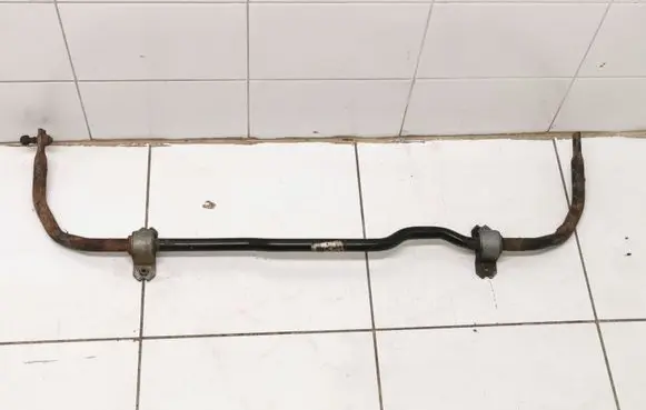 Audi A3 S3 A3 Sportback 8P Front anti-roll bar/sway bar 1K0411333B