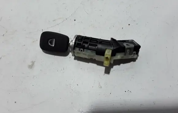 Dacia Sandero III Ignition lock 487008966R