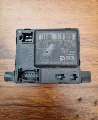 Mercedes-Benz Sprinter W906 Door control unit/module 00005228 A9068203726