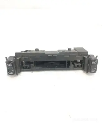 Mercedes-Benz E W210 Seat heating switch 2108200151