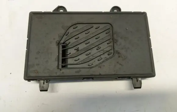 Mercedes-Benz GLA H247 Battery charger (optional) A1779000909-JLK01