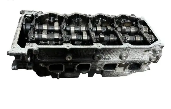 Nissan Navara D40 Engine head 