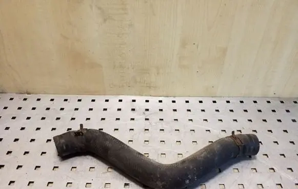Nissan X-Trail T31 Engine coolant pipe/hose