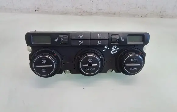 Volkswagen PASSAT B6 Climate control unit