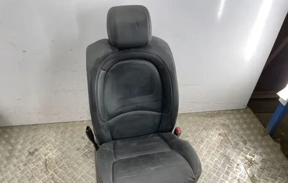 Front passenger seat