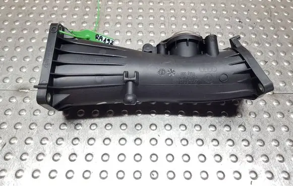 Audi A8 S8 D4 4H Air intake hose/pipe S26383192 059145762AB