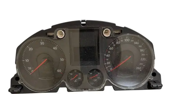 Speedometer (instrument cluster)