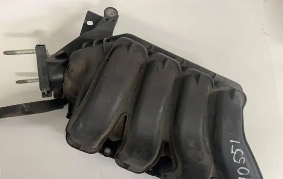 Toyota Corolla E120 E130 Intake manifold 2900307609
