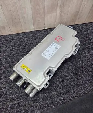 BMW 3 F30 F35 F31 Voltage converter inverter 9489061 61449489061 61445A5F4B3