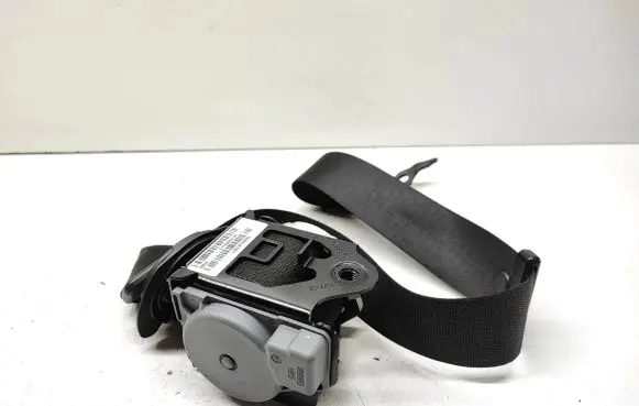 BMW X3 F25 Front seatbelt 0713F7R13P 306961299001AC S1725843104