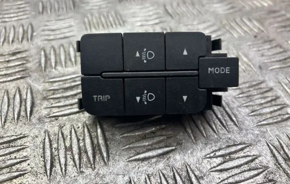 Iveco Daily 35 - 40.10 Day light relay B569