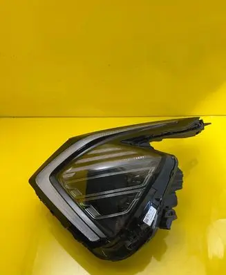 KIA Sportage Headlight/headlamp R292112010