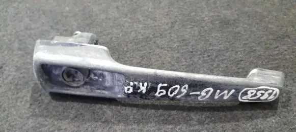 Mercedes-Benz G W460 Front door exterior handle 0007600959