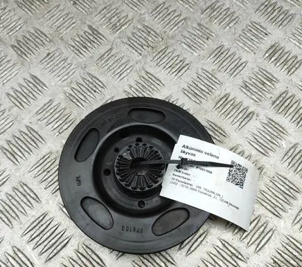 Volkswagen Tiguan Crankshaft pulley 06H105243F