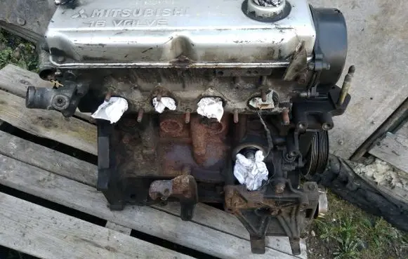 Mitsubishi Space Runner Engine 4G93