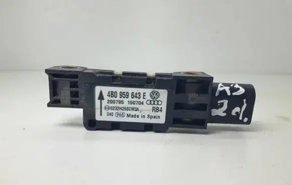 Audi A3 S3 8P Airbag deployment crash/impact sensor 4B0959643 0232H25SCM3A
