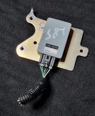 Nissan X-Trail T32 Fuel injection pump control unit/module 17001BD70A 4993005140