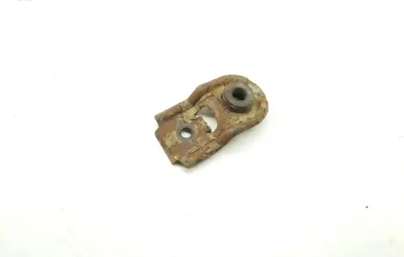 Subaru Legacy Radiator mount bracket
