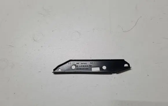 Mercedes-Benz CLA C117 X117 W117 Front bumper mounting bracket A1178850600