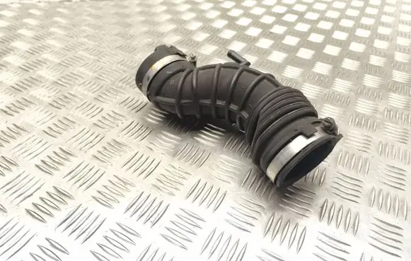 Renault Megane III Air intake hose/pipe 8200937822